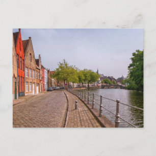 Röda tegelhus och kanal i Brygge, Belgien Vykort