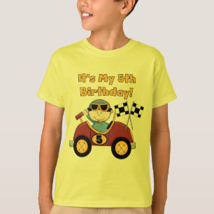 Röda Tshirts och gåvor för födelsedag för