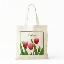 Röda tulpaner med Greenery