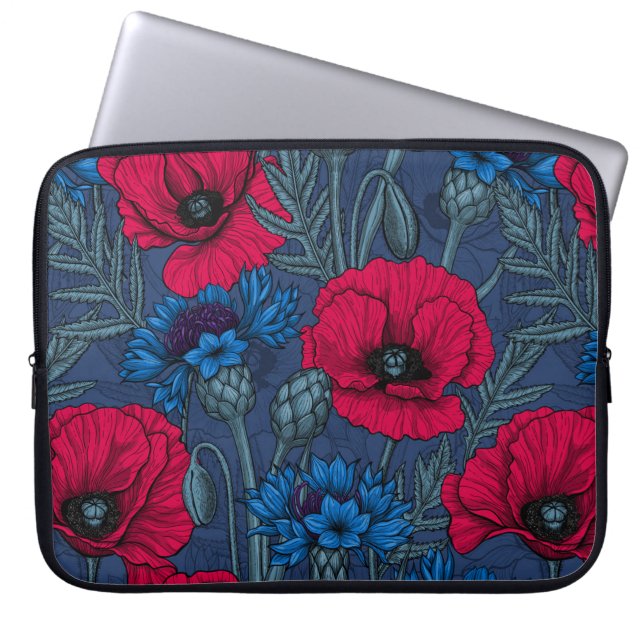 Röda vallmo och blå kornblommor på blått laptop fodral (Framsidan)