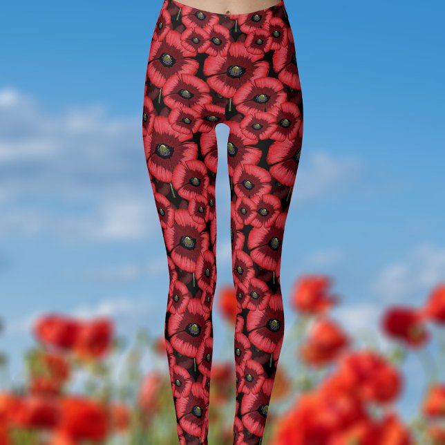 Röda vallmoblommor Augusti födelsemblomma Mönster  Leggings (Pop a bold pair of poppy leggings on! Perfect for summer!)