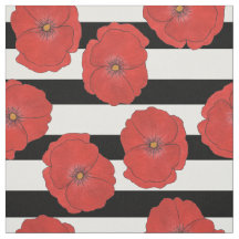 Röda vallmoväxter med svarta och vita ränder