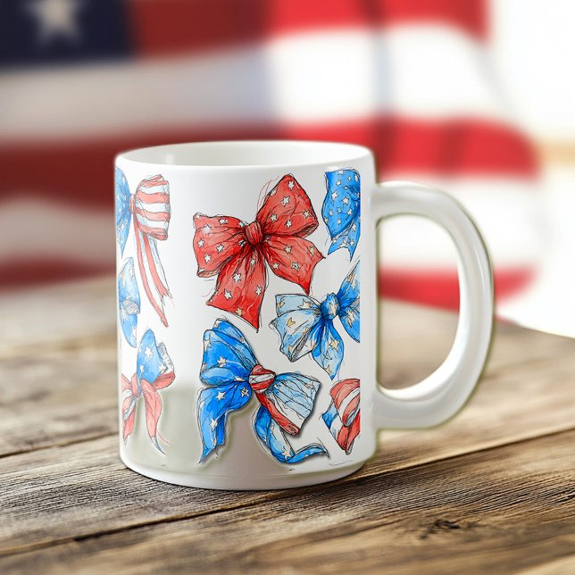 Röda, Vita & Blåa Slingor Kaffemugg (Skapare uppladdad)