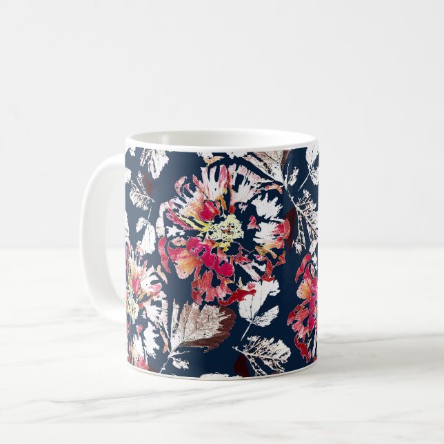Röda, vita blommor på blå. kaffemugg (Framsida vänster)