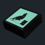 Rodeo Theme Cowgirl Barrel Tävla Silhouette Minnesask<br><div class="desc">Silhouette av en atletisk cowgirl-tävla med sin häst. Bild för snabbåtgärd. Bakgrunden är en mint grönt färg. Underbar för fläkt och hästälskare.</div>