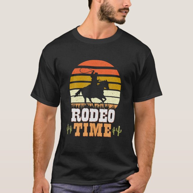 Rodeo Time Cowboy Horse Ranch Lasso Retro Sunset R T Shirt (Framsida)