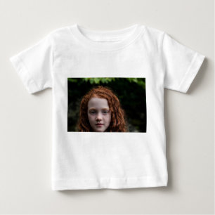 Rödhårig Barn Porträtt Baby T-Shirt - Söt Pers