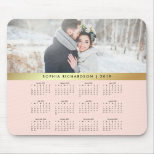 Rodna kalender 2019 för rosa- och Fauxguldfoto Musmatta