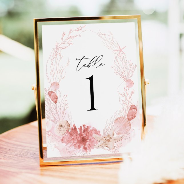 Rodnad Strand Kustsnäckor Bröllops Bordnummer (Coastal Blush Seashell Wedding Table Number Card Pink Beach Destination Reception Decor Gold Decor)
