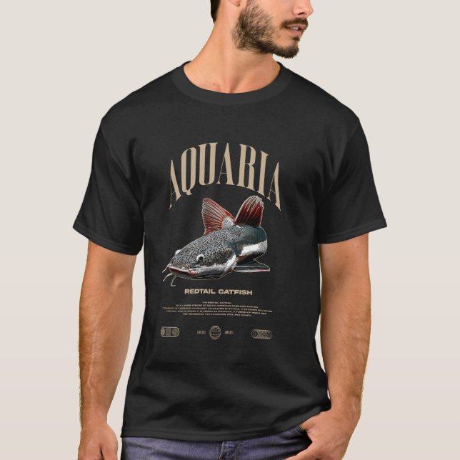 Rödstjärtad malfisk vattenbyte monsterfisk t shirt (Framsida)