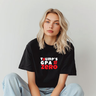 Rödsvart antitrumpsslagord i student t shirt