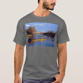 Röjning på en flod i en enkel slunga t shirt