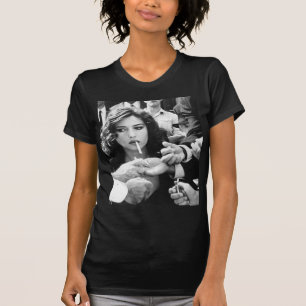 Röka flickan t shirt