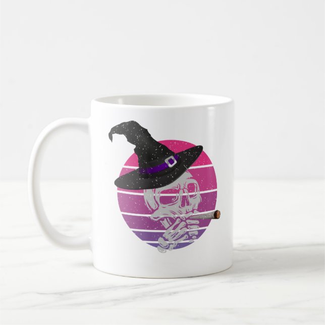 Rökcigarett med tunn och smetrisk färg kaffemugg (Vänster)