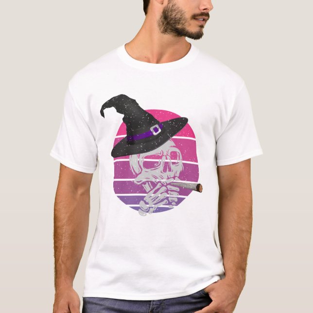 Rökcigarett med tunn och smetrisk färg t shirt (Framsida)
