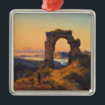 Rolands's Arch (av Andreas Achenbach) Julgransprydnad Metall<br><div class="desc">Denna formgivning präglas av den tyska konstnären Andreas Achenbach (1815-1910), som var knuten till den romska rörelsen och Düsseldorf School of Art. Den skildrar Rolands Arch, en berömd som är uppbyggd av sten och tegel. Det ligger Tysklant på en backe ovanför Rhendalen. Arken är känd som "Rolandsbogen" på tyska. Här...</div>