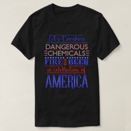 Rolig 4th av mörka fyrverkerier för Juli T-shirt