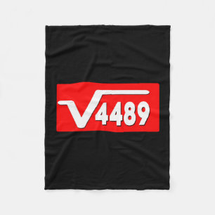 Rolig 67 Meme Kvadratrot 4489 Slang Matematiklärar Fleecefilt