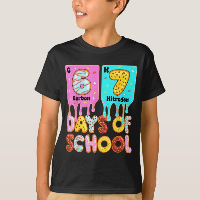 Rolig 67 Skoldagar Meme Periodiska Systemet Dropp  T Shirt (Framsida)