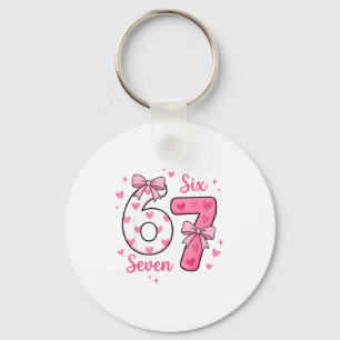 Rolig 67 Söt Sex Sju Meme Rosa Hjärtan Bow Valen Nyckelring