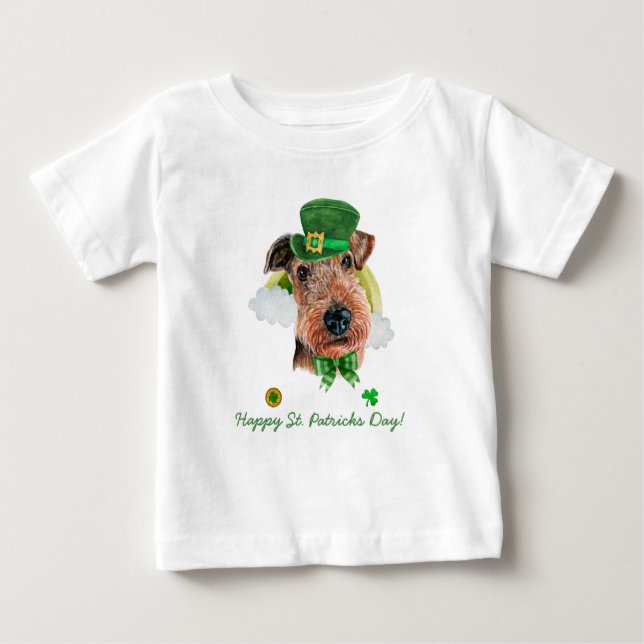 Rolig Airedale Terrier Guld St. Patricks Dag T Shirt (Framsida)