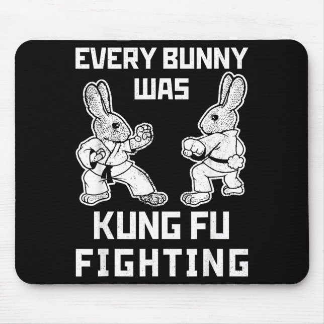 Rolig Alla Kaniner Var Kung Fu Fighting Påsk Musmatta (Framsidan)