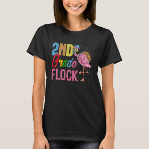 Rolig andra klass flock rosa flamingo första dagen t shirt