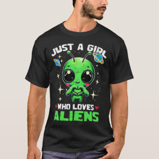 Rolig Bara En Tjej Som Älskar Utlänningar Söt Utlä T Shirt