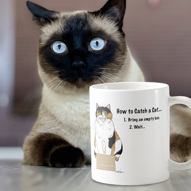 Rolig Beige Kattlåda Humor Fångad Kaffemugg (Skapare uppladdad)
