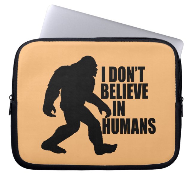 Rolig Bigfoot-Jag tror inte på människor   Laptop Fodral (Framsidan)