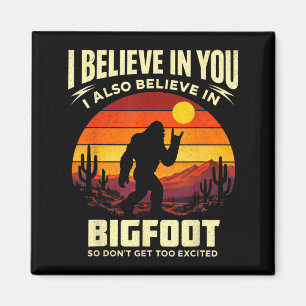 Rolig Bigfoot-klippa Tro Solnedgång Sasquatch läge Magnet
