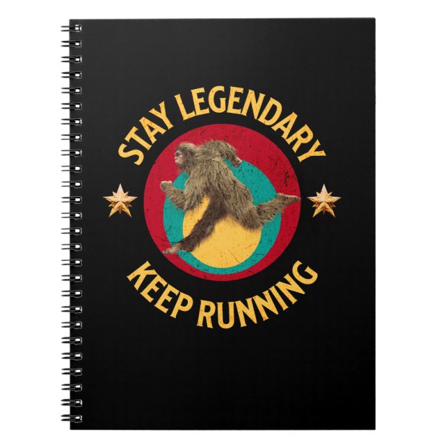 Rolig Bigfoot Löpande Motivation Anteckningsbok (Framsidan)