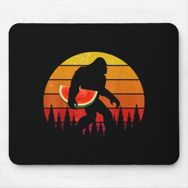 Rolig Bigfoot Med Vattenmelon Skiva Melon Sommar Musmatta (Framsidan)