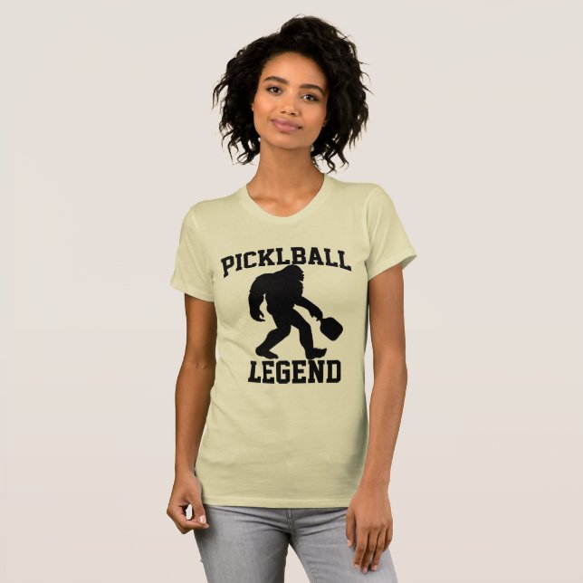 Rolig Bigfoot Pickleball Legend  T Shirt (Hel framsida)