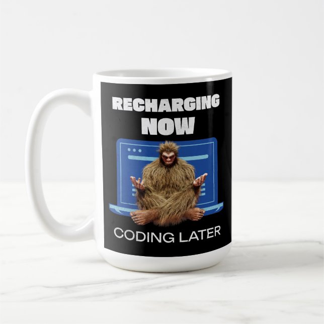 Rolig Bigfoot-programmerare laddar om kodning sena Kaffemugg (Vänster)