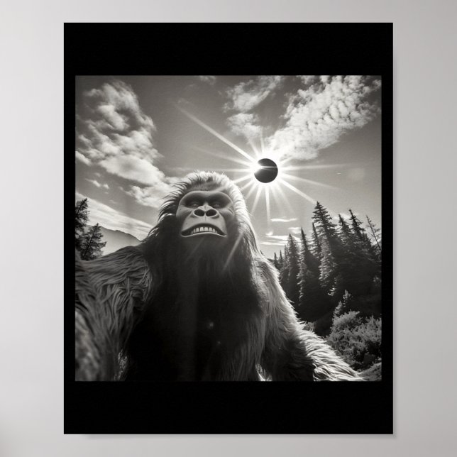 Rolig Bigfoot Tar Selfie Solförmörkelse Poster (Framsidan)