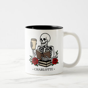 Rolig bok- och kaffekär skalle med blommor  Två-Tonad mugg