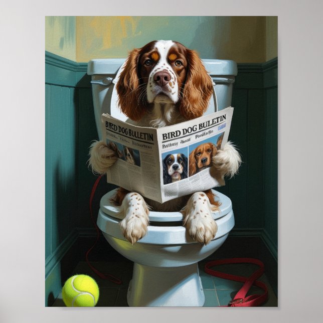 Rolig Brittany Spaniel Hund Som Sitter På Toalett  Poster (Framsidan)