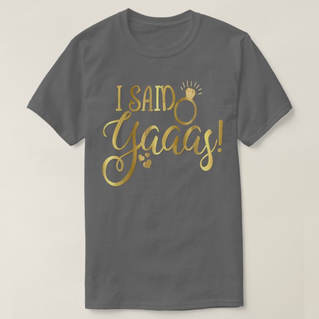 Rolig Brud  Bröllop Möhippa Jag Sa Yaaas Ja T Shirt (Design framsida)