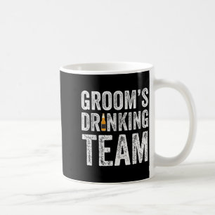 Rolig brudgummens drickande team brudtärnar möhipp kaffemugg