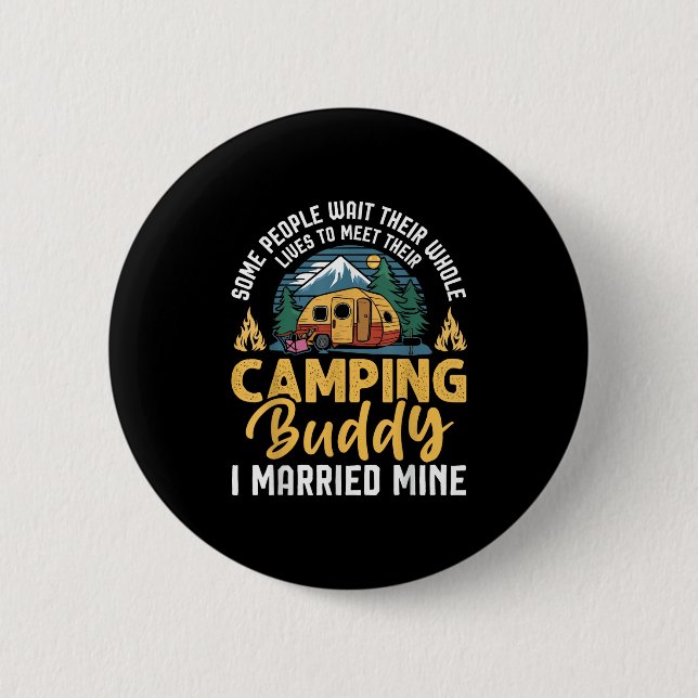 Rolig Camping Camper Par Camping Älskare Partner Knapp (Framsida)