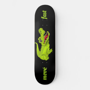Rolig Ceocodile på svart skateboard