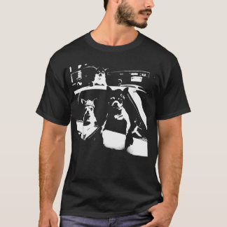 Rolig Chihuahua Meme Gangsterhund som kör T Shirt