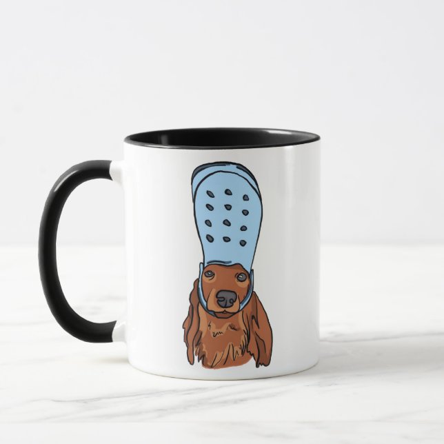 Rolig Chihuahua-meme som bär Croc-mugg Mugg (Vänster)