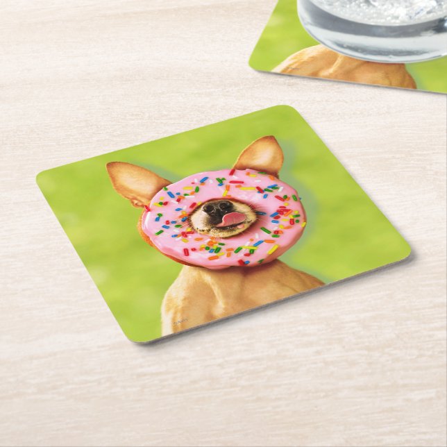 Rolig Chihuahuahund med stänkmunken på näsa Underlägg Papper Kvadrat (Vinklad)