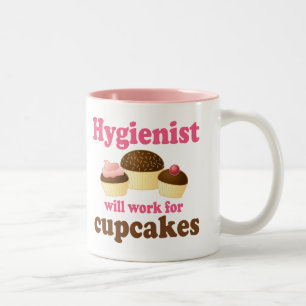 Rolig chokladmuffinstandhygienist Två-Tonad mugg