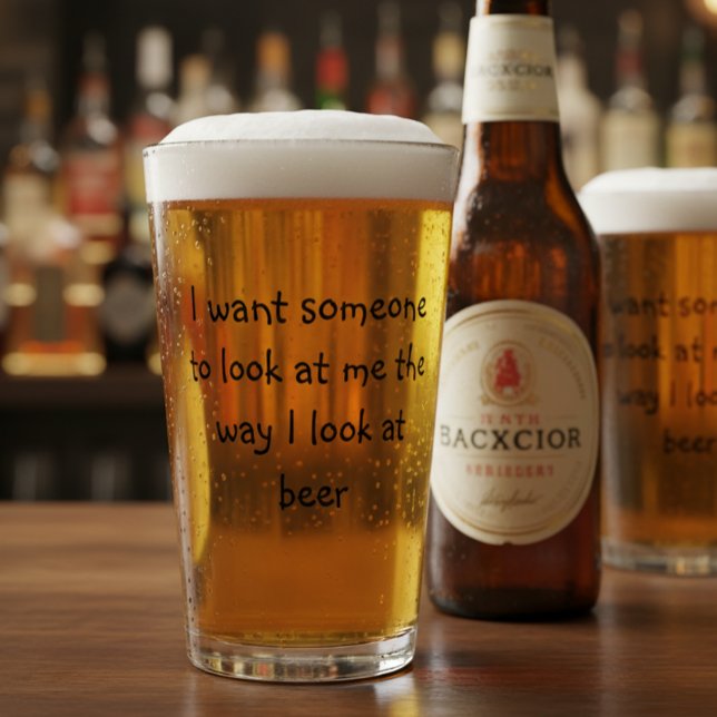 Rolig Citat Dricker Öl Pint Glaskopp (Skapare uppladdad)