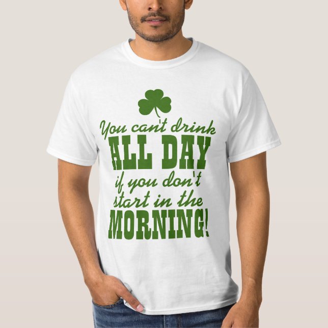 Rolig dag för St som Pattys dricker partyet Tee Shirt (Framsida)