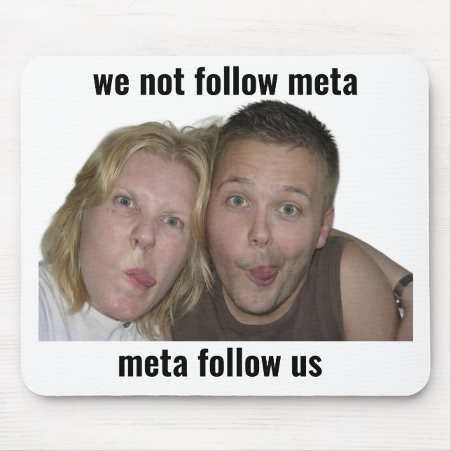 Rolig datorspels-matte med meme - Vi Följer Inte M Musmatta (Framsidan)