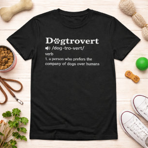Rolig definitionscitat för hundtroende med vit tex t shirt
